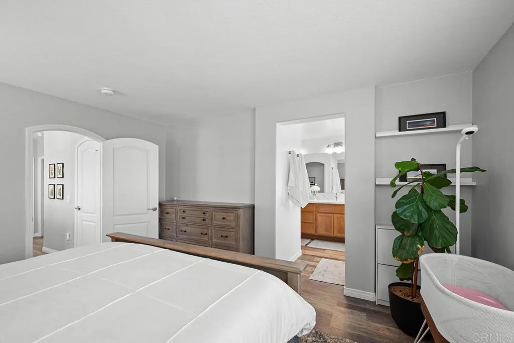 https://cdn.realtyfeed.com/cdn/127/306755378/6e0c2909840283c193d77bdbef4a0799.webp