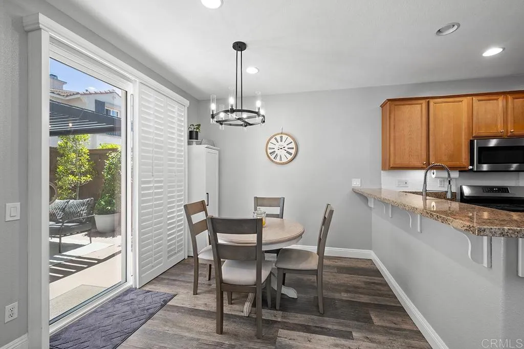 https://cdn.realtyfeed.com/cdn/127/306755378/7c36e9faa63127312cfc93591be927fb.webp