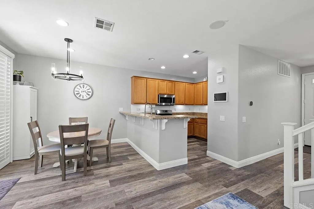 https://cdn.realtyfeed.com/cdn/127/306755378/a52b2aa483abd089dd45ed81bcc4f130.webp