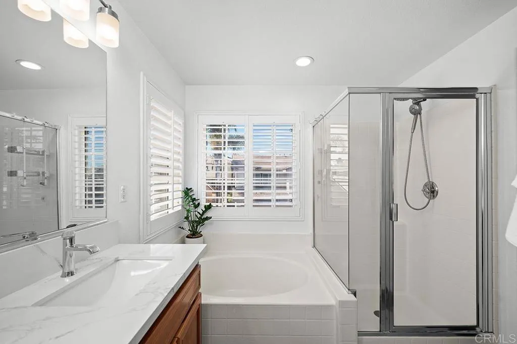 https://cdn.realtyfeed.com/cdn/127/306755378/c61ba5a6c8266963e7228e7d8f5cd9eb.webp