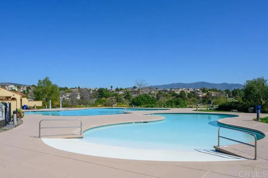 https://cdn.realtyfeed.com/cdn/127/306755378/cf9ed44ed786a69ef3f75bd4429fa638.webp