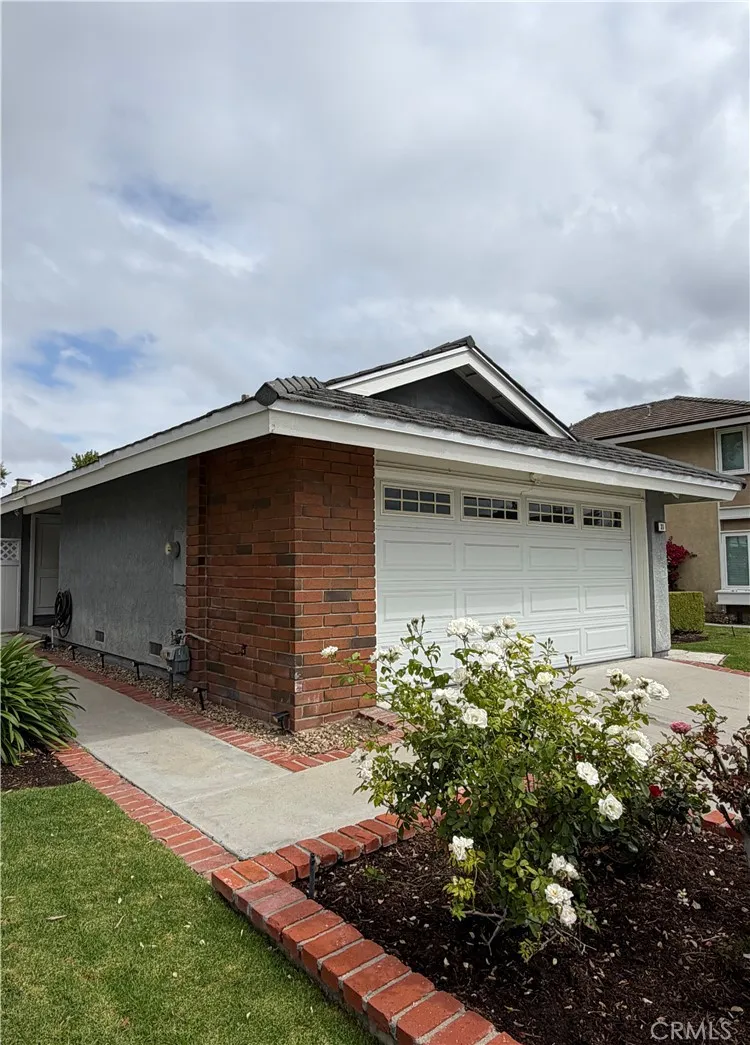 Irvine, CA 92604