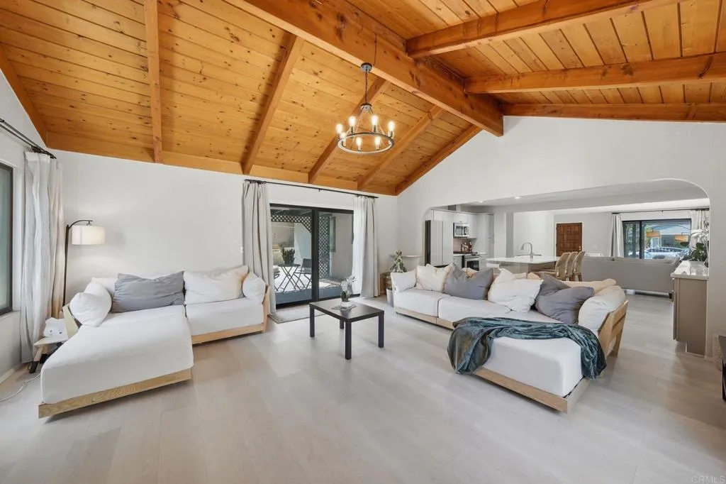 https://cdn.realtyfeed.com/cdn/127/306755419/160a9bf6bfcf505099799f01c7264570.webp
