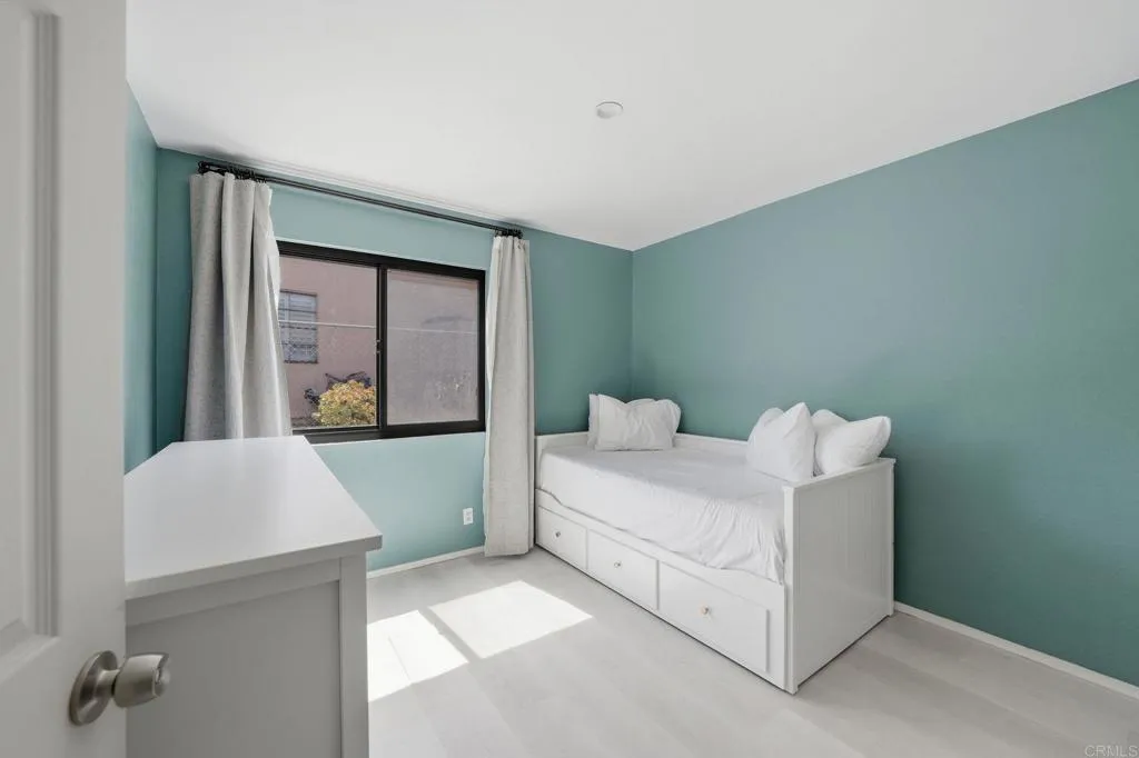 https://cdn.realtyfeed.com/cdn/127/306755419/842b4d68c5c7094054b210cd729caa9e.webp