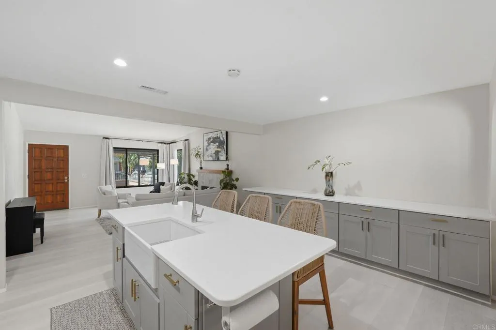 https://cdn.realtyfeed.com/cdn/127/306755419/bb15278171c0d642aaa9041d5bc55bbb.webp
