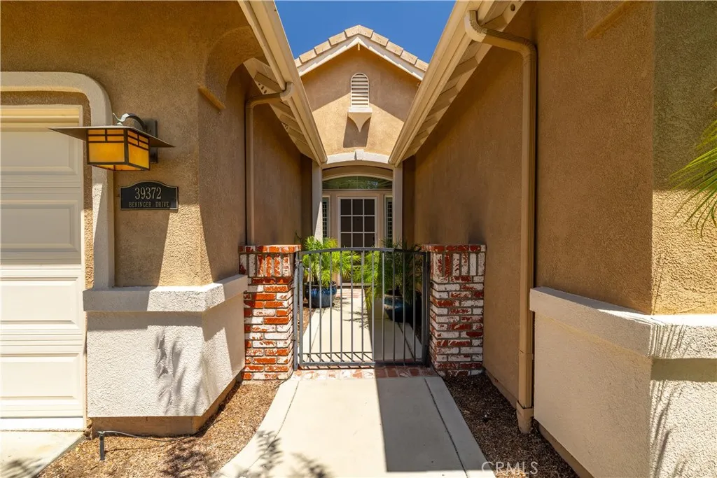 39372 Beringer Drive, Murrieta, CA 92563 - Photo 3 of 50, Murrieta, CA