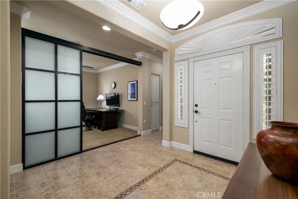 39372 Beringer Drive, Murrieta, CA 92563 - Photo 5 of 50, Murrieta, CA