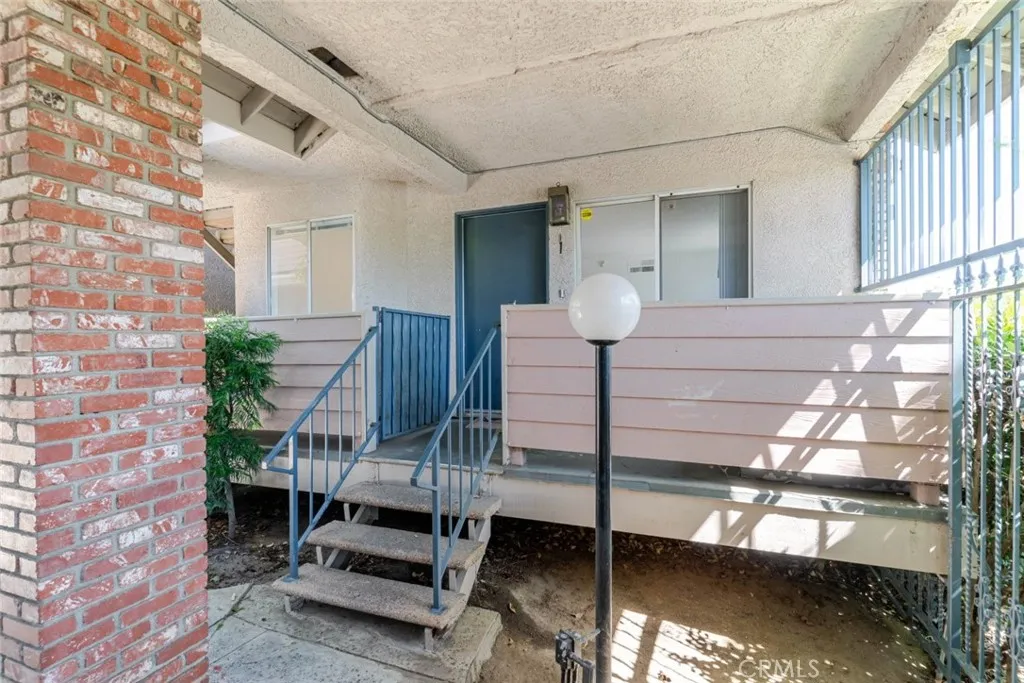 13126 Bromont Unit 1, Sylmar, CA 91342 - Photo 2 of 27, Sylmar, CA