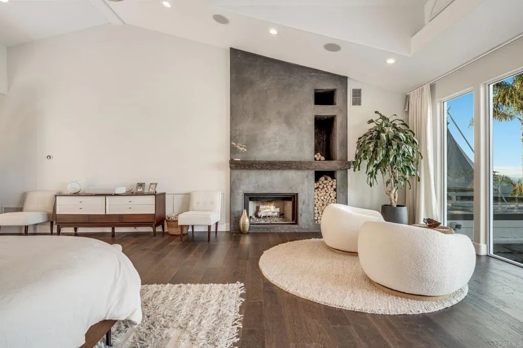 https://cdn.realtyfeed.com/cdn/127/306755455/00d238df0079ae2348d683ae519c1e4b.webp