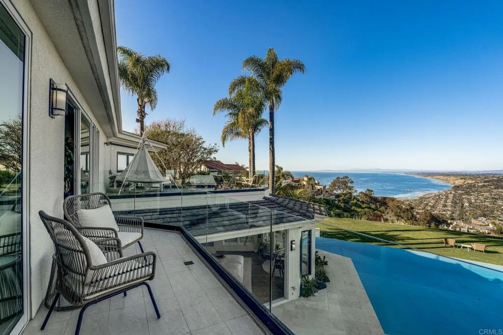 https://cdn.realtyfeed.com/cdn/127/306755455/02421a15bf17104b383cf0995c6ad780.webp