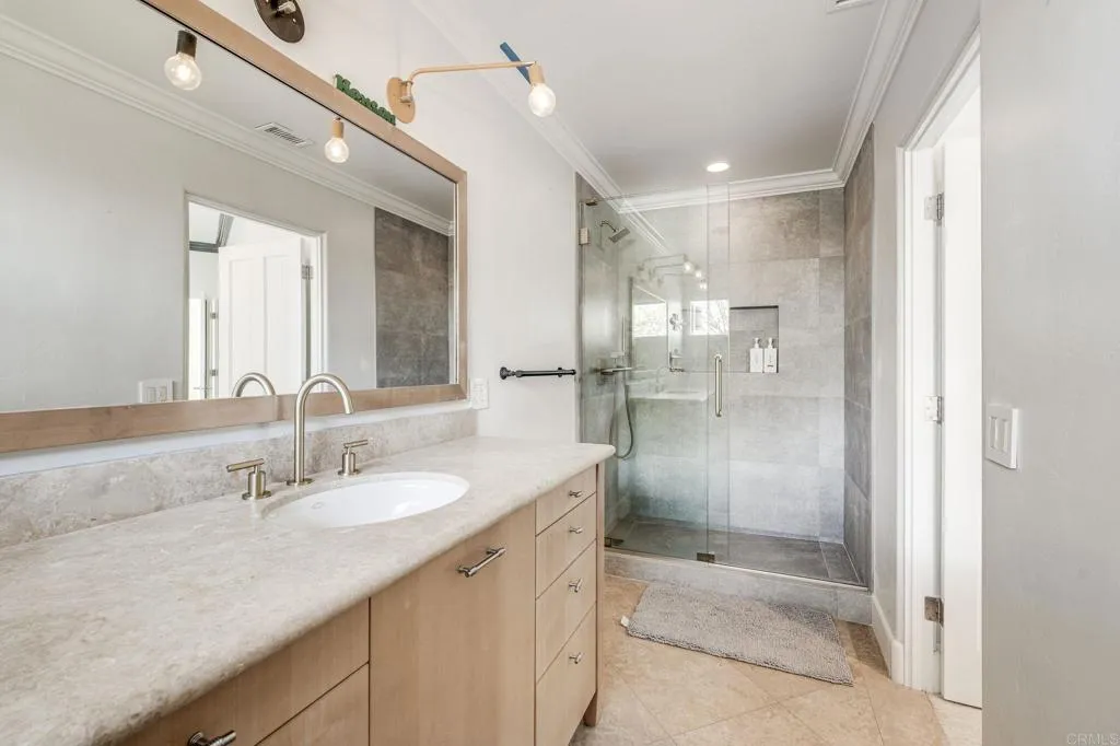 https://cdn.realtyfeed.com/cdn/127/306755455/1874ac65b31b5ddcb4cd636d9778f740.webp
