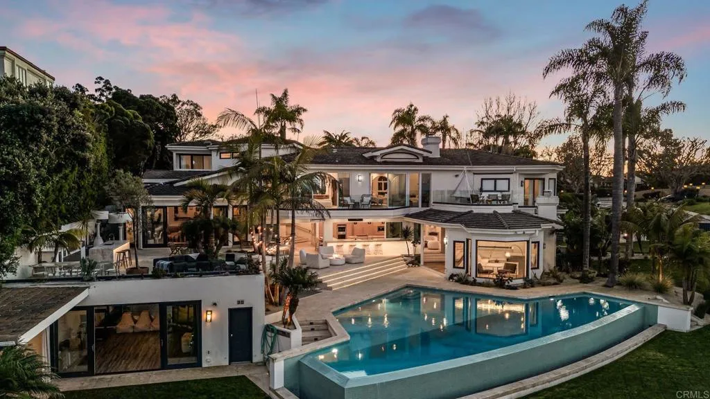 https://cdn.realtyfeed.com/cdn/127/306755455/38a509c0fda4ef3d8752de4a05368295.webp