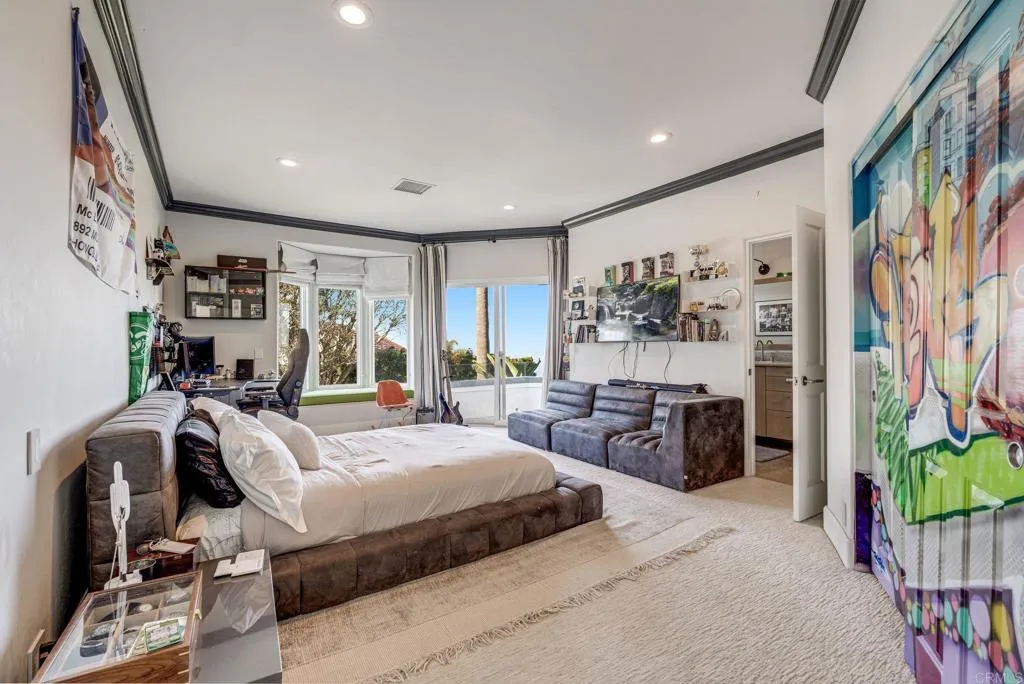 https://cdn.realtyfeed.com/cdn/127/306755455/6a11eac3878288120c2a5b3a0555410b.webp