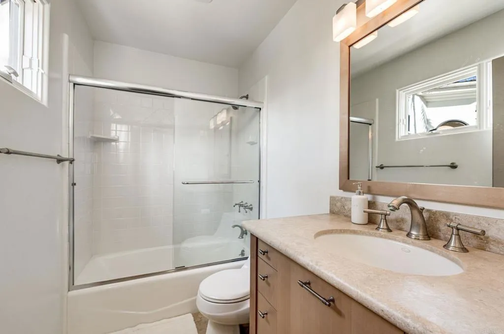 https://cdn.realtyfeed.com/cdn/127/306755455/c334ed663822e79b8a71a7e5e8acc287.webp