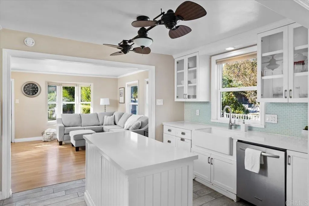 https://cdn.realtyfeed.com/cdn/127/306755458/5a219e30779d7cdb7373c0ce4f9a471e.webp