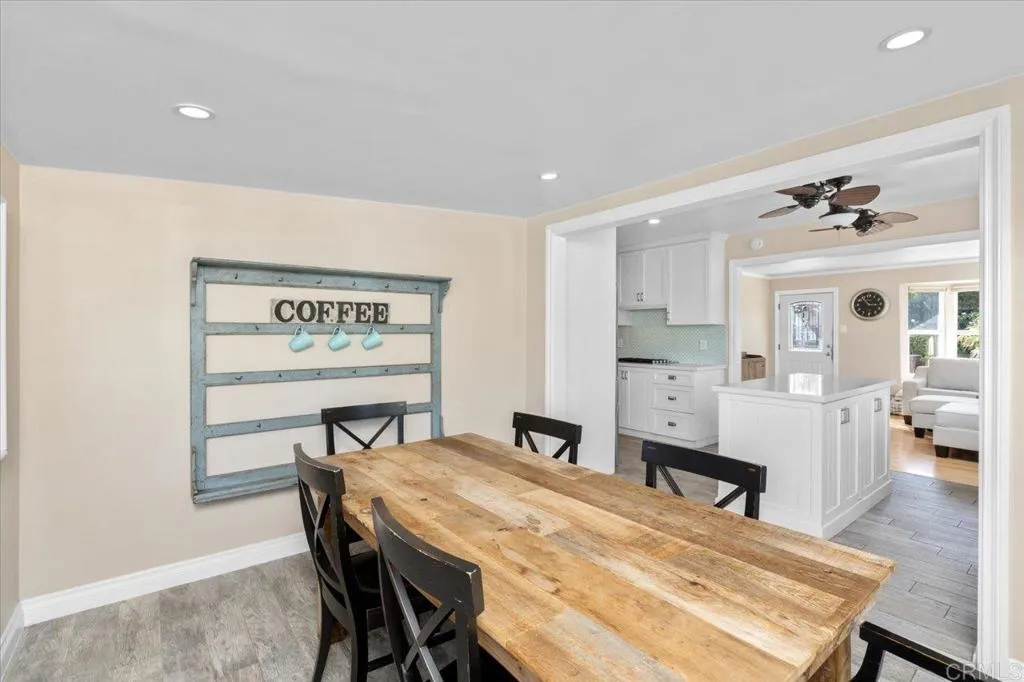 https://cdn.realtyfeed.com/cdn/127/306755458/8b92a980fa3cf44e61cb028111dfa533.webp