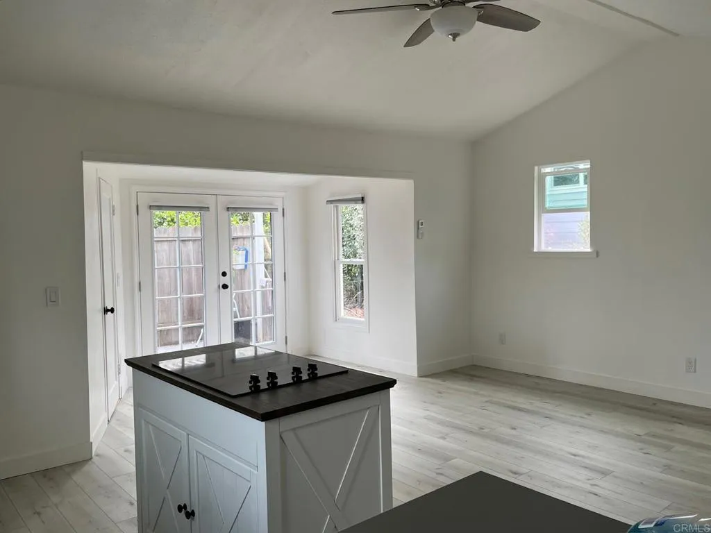 https://cdn.realtyfeed.com/cdn/127/306755458/a6a03117922a4c39fb1a81ba4b18c4a0.webp