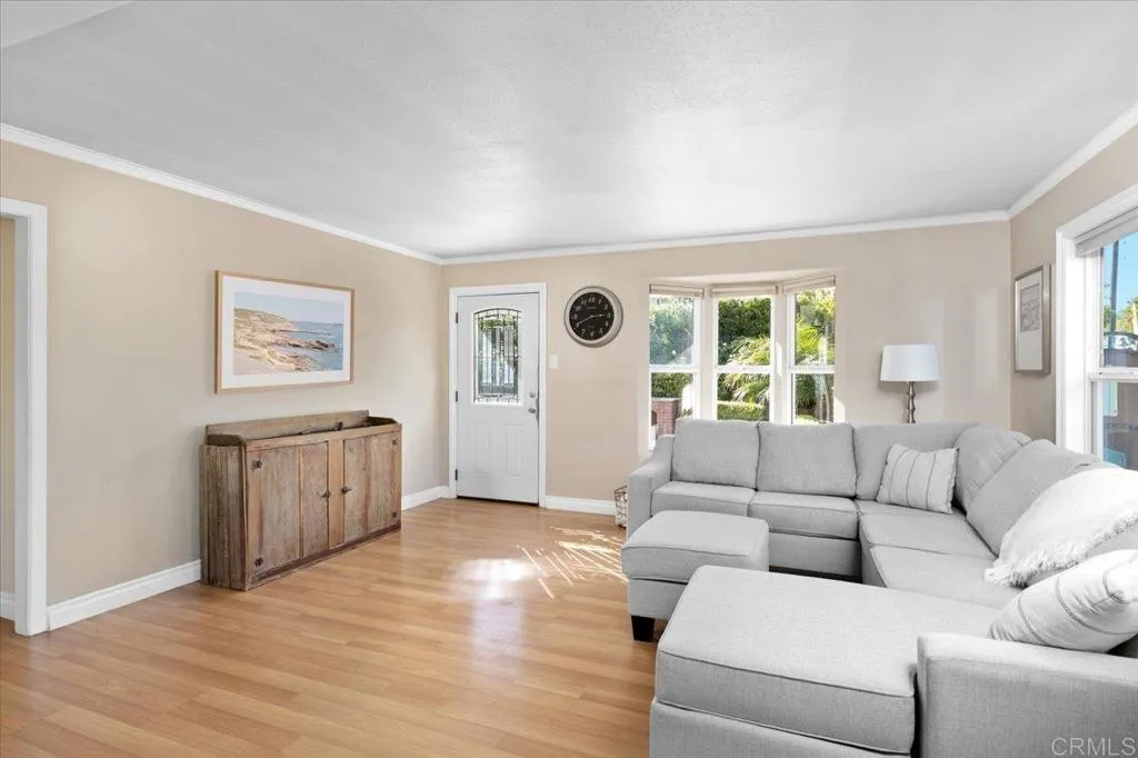https://cdn.realtyfeed.com/cdn/127/306755458/e02a5a3bff59cfd1c31211bde7ead4c4.webp