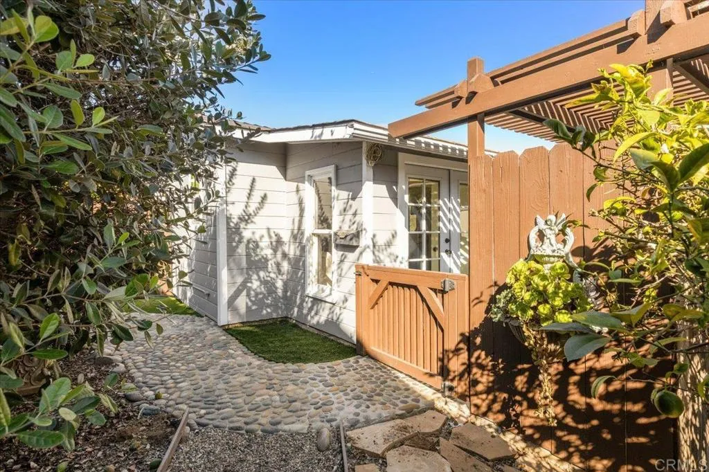 https://cdn.realtyfeed.com/cdn/127/306755458/ffe580cee14ff8cc6fe9ba66abb898f7.webp