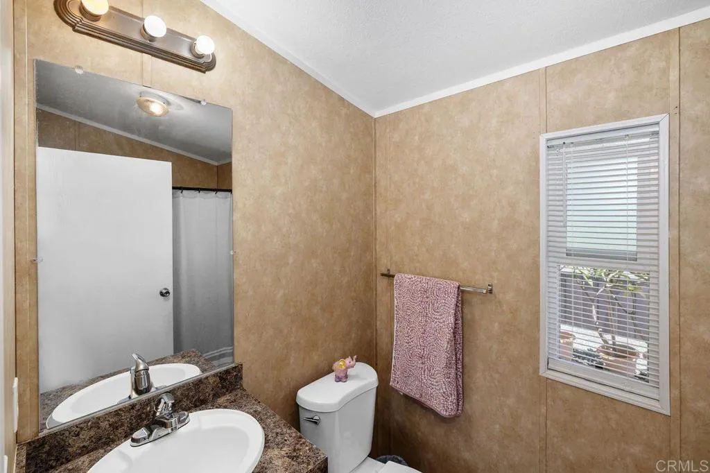 https://cdn.realtyfeed.com/cdn/127/306755479/1024117d6bdf6e183f8e3f08540eafc1.webp