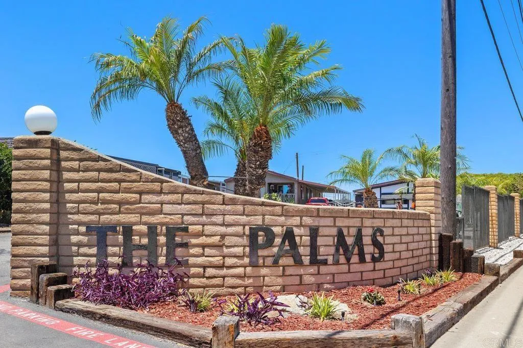 https://cdn.realtyfeed.com/cdn/127/306755479/3b93f4f6f468ebdbfe70162ffcb0e8ed.webp