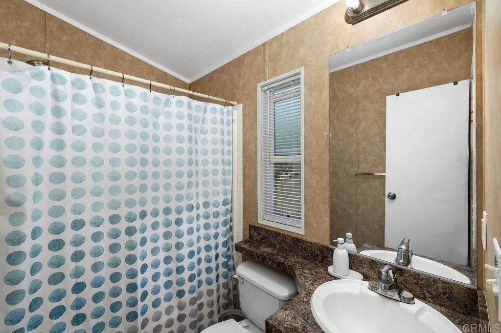https://cdn.realtyfeed.com/cdn/127/306755479/500291f330c6838f4bd23be371ff9954.webp