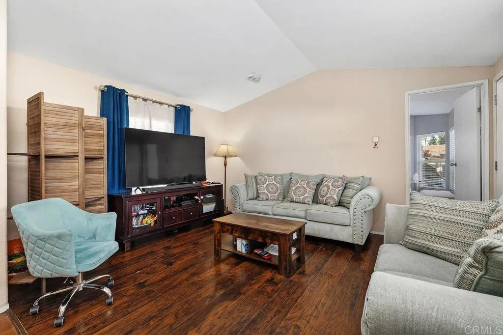 https://cdn.realtyfeed.com/cdn/127/306755479/855702cc3963bfb12cf8887d25518b37.webp