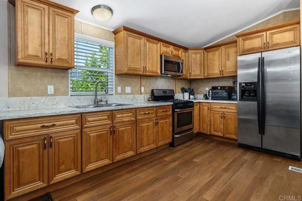 https://cdn.realtyfeed.com/cdn/127/306755479/dfcd6cf86d0870113dce52cf453be875.webp