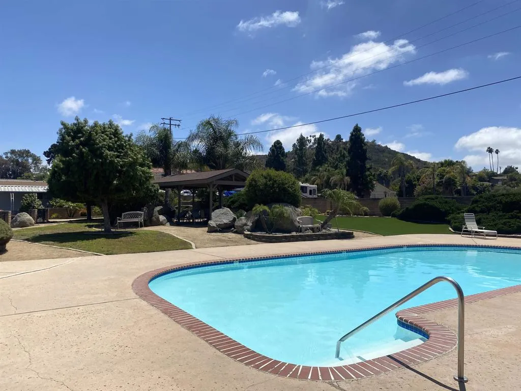https://cdn.realtyfeed.com/cdn/127/306755482/55543d1b8d86d97061fe8b967e8aa9d0.webp