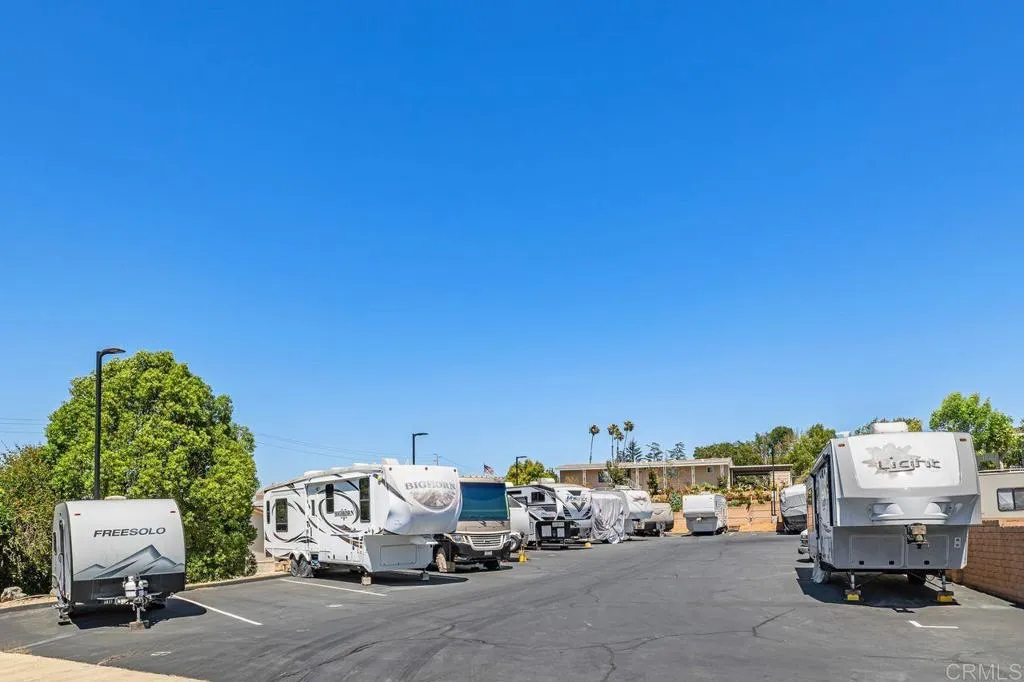 https://cdn.realtyfeed.com/cdn/127/306755482/b7c819adfde86c993cc958e613bc88cc.webp