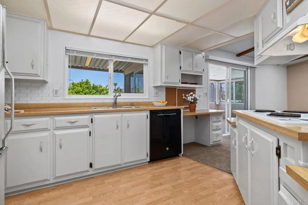 https://cdn.realtyfeed.com/cdn/127/306755482/c466485f276a53111651c46d915b86b9.webp