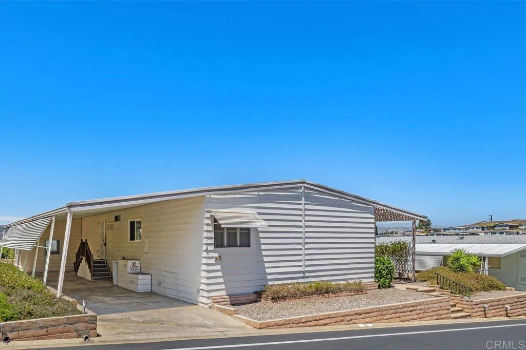https://cdn.realtyfeed.com/cdn/127/306755482/e3f6946d81e1f45f6f84458056d831ca.webp