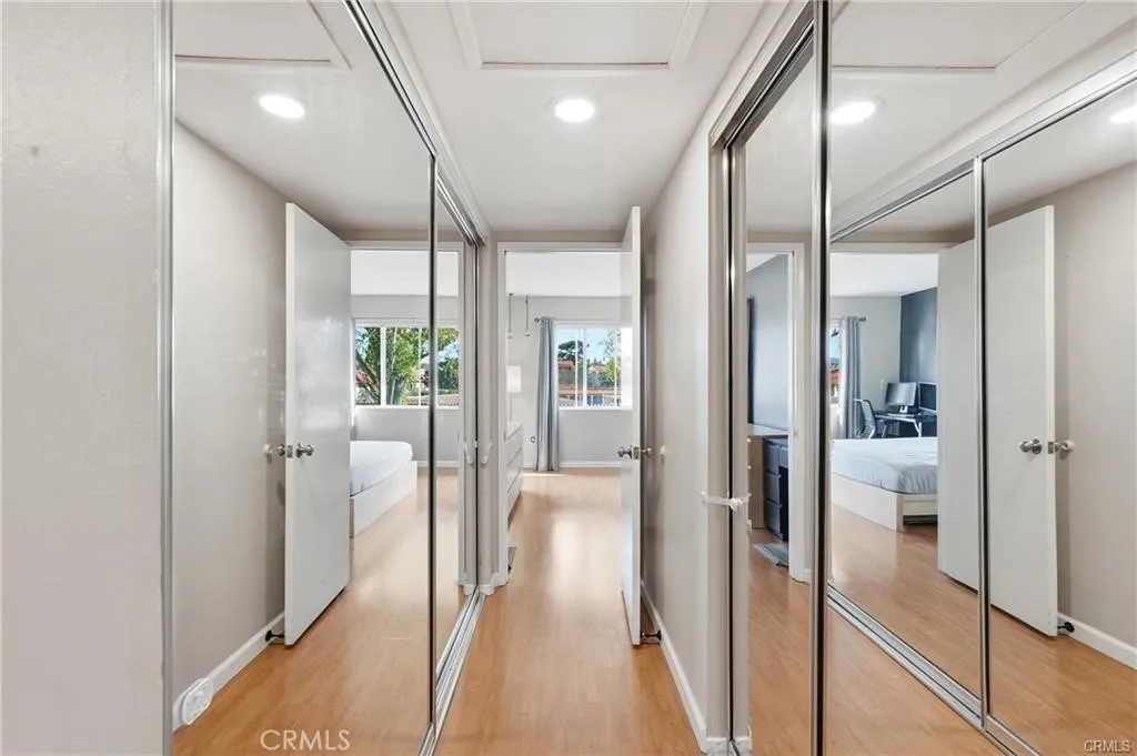 https://cdn.realtyfeed.com/cdn/127/306755495/823cec2a7c1e59d9bc0f38142a86ed40.webp