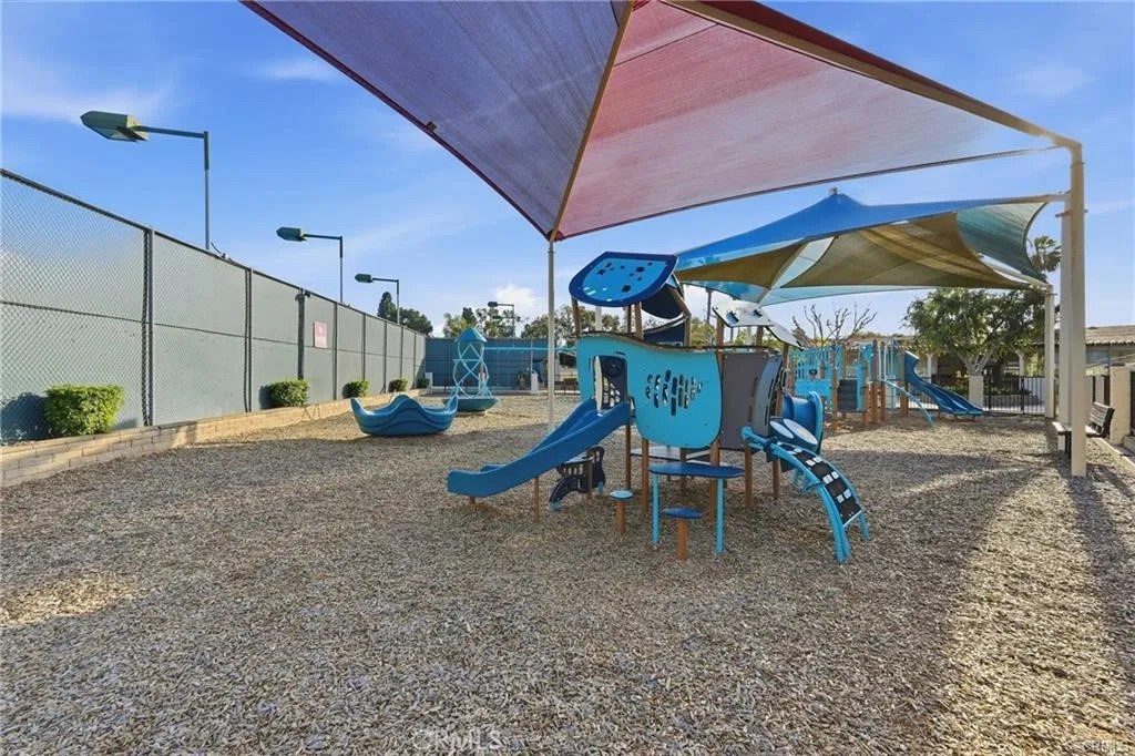 https://cdn.realtyfeed.com/cdn/127/306755495/9a953bb77a450b47fdd408dfbdb5d866.webp