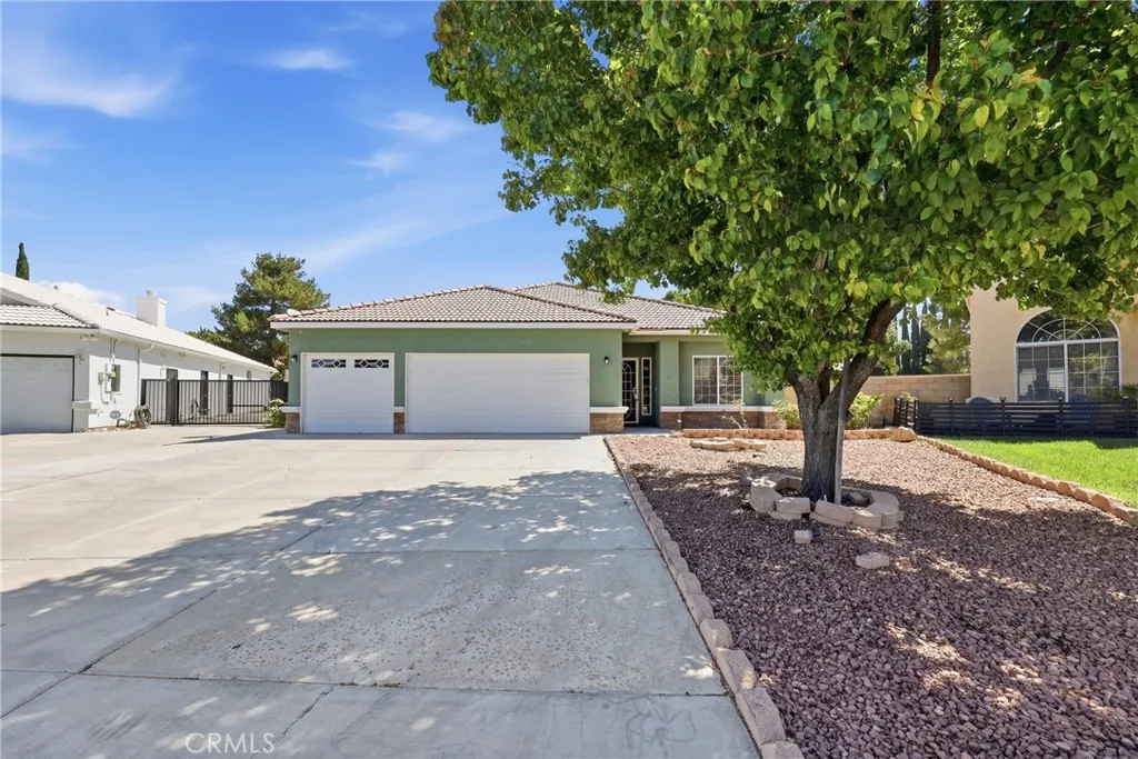 Lancaster, CA 93536