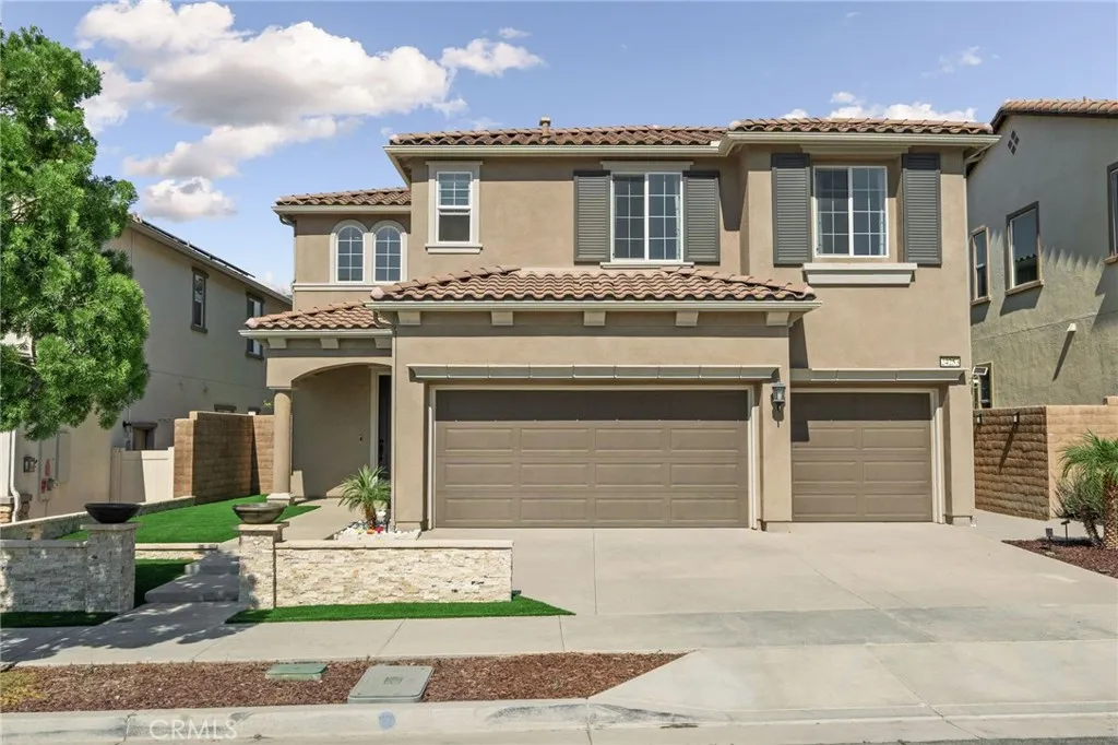 Corona, CA 92883