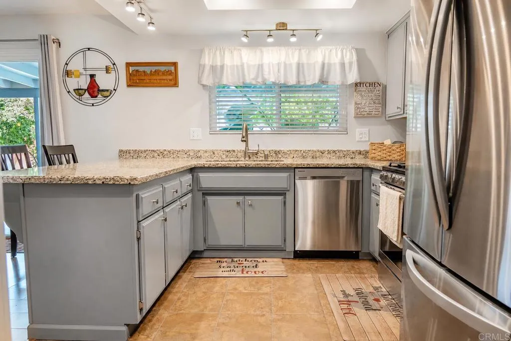 1740 Walden Lane, Hemet, CA 92545 - Photo 5 of 30, Hemet, CA