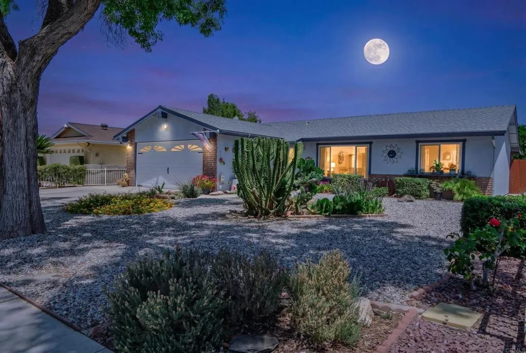 1740 Walden Lane, Hemet, CA 92545 - Main photo, Hemet, CA