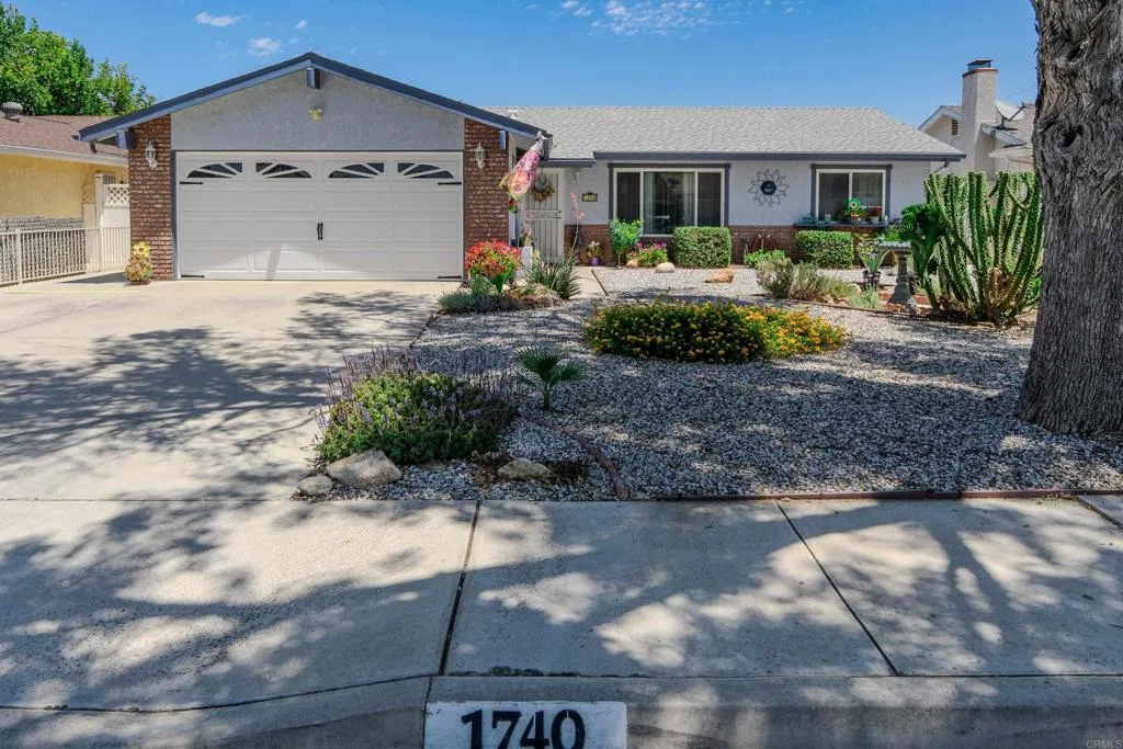 1740 Walden Lane, Hemet, CA 92545 - Photo 3 of 30, Hemet, CA