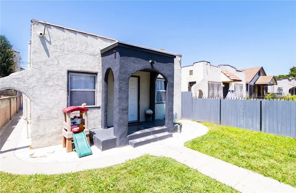 1455 W 60th Street, Los Angeles, CA 90047 - Photo 3 of 25, Los Angeles, CA