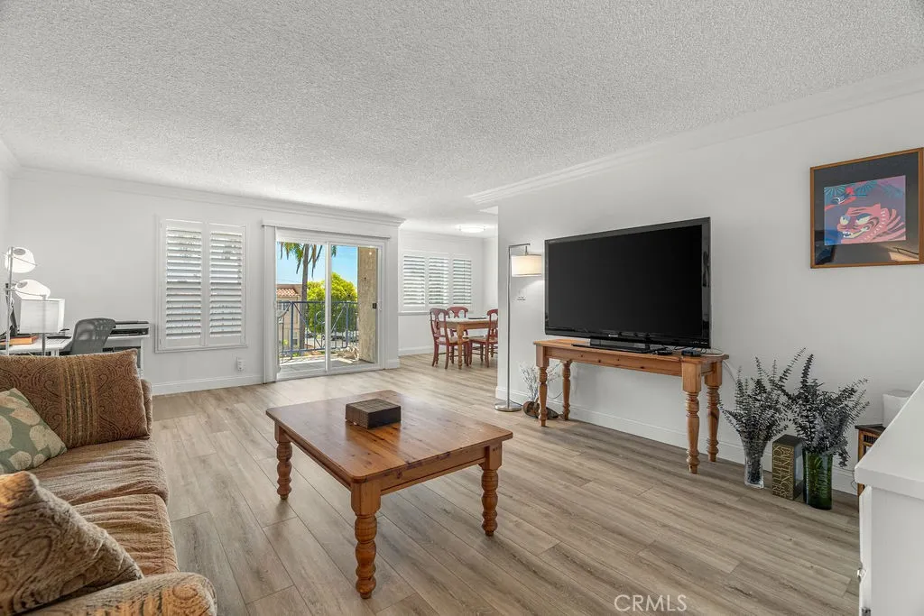 1110 W 10th Street Unit 104, San Pedro, CA 90731 - Photo 3 of 24, San Pedro, CA