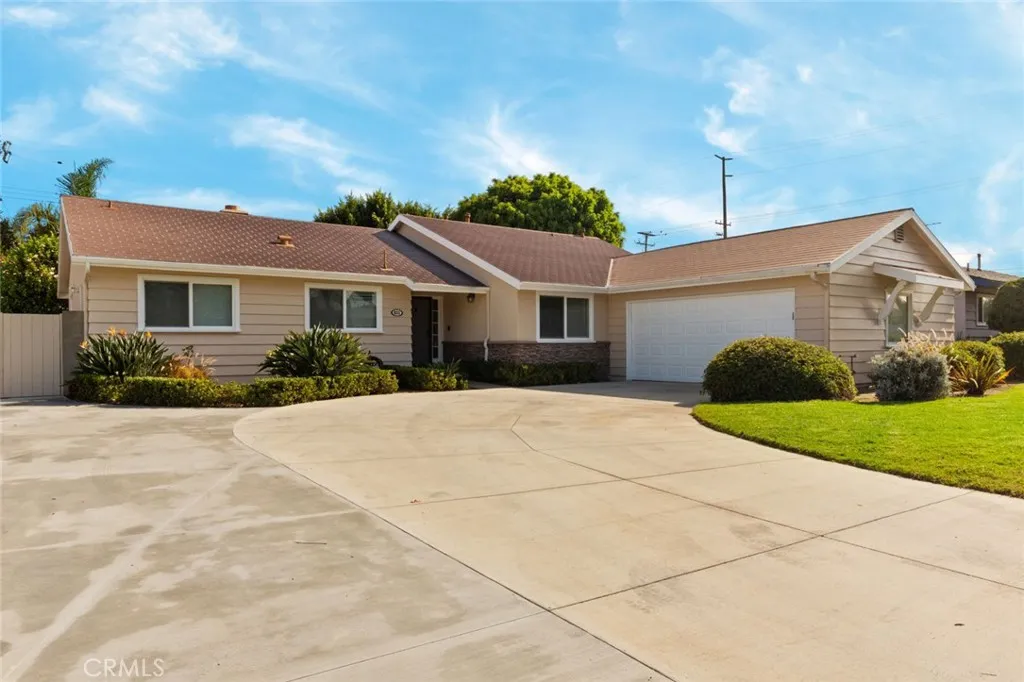 Orange, CA 92867