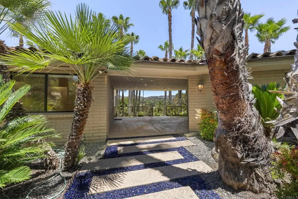 https://cdn.realtyfeed.com/cdn/127/306755611/2c261ebff12f07bec2488601cba5df65.webp