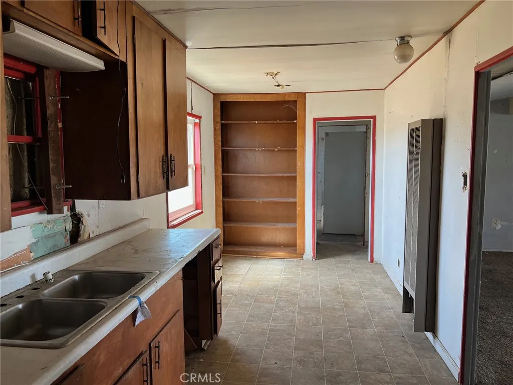 27154 Anderson Street, Boron, CA 93516 - Photo 4 of 14, Boron, CA