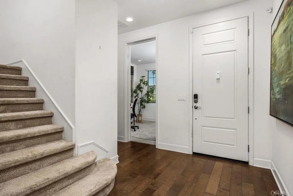 https://cdn.realtyfeed.com/cdn/127/306755724/4e5b211efa43ec5ea6d74e2b91eb1bd4.webp
