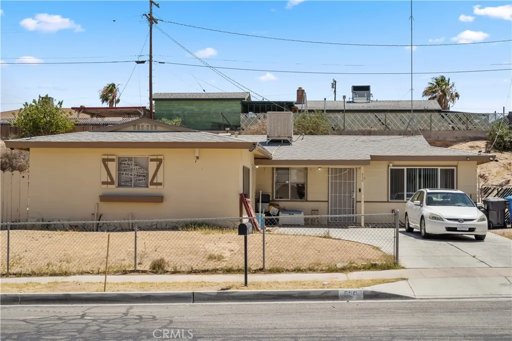 530 E Mountain View, Barstow, CA 92311 - Main photo, Barstow, CA