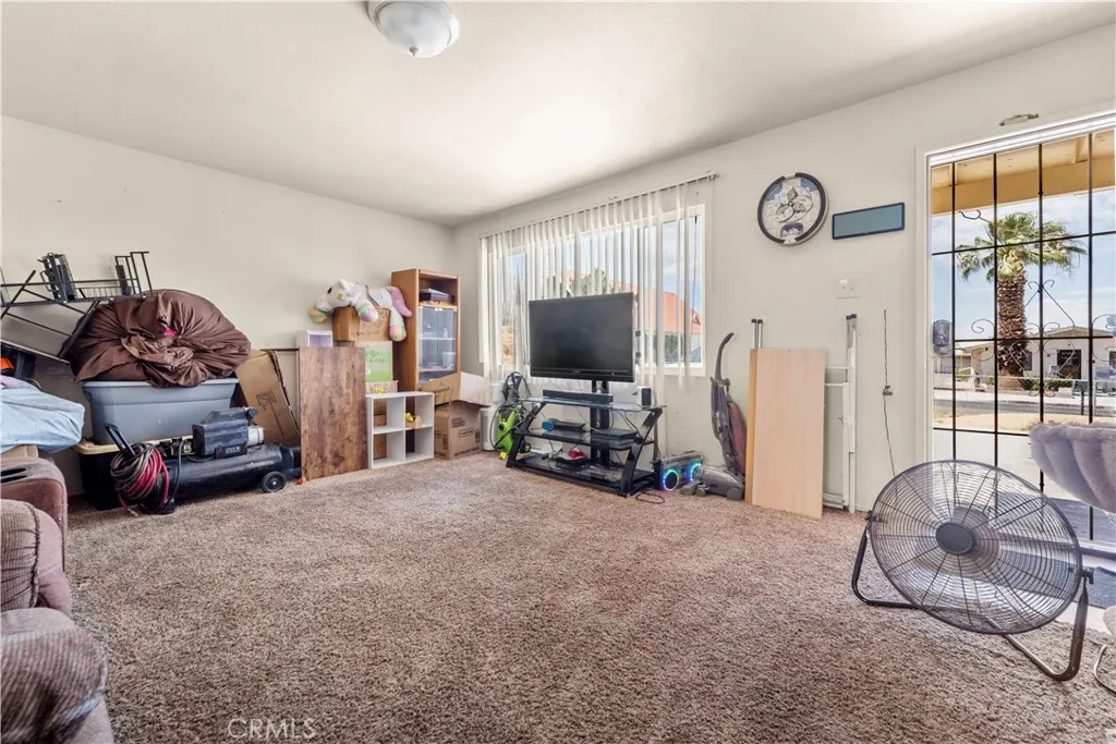 530 E Mountain View, Barstow, CA 92311 - Photo 3 of 24, Barstow, CA