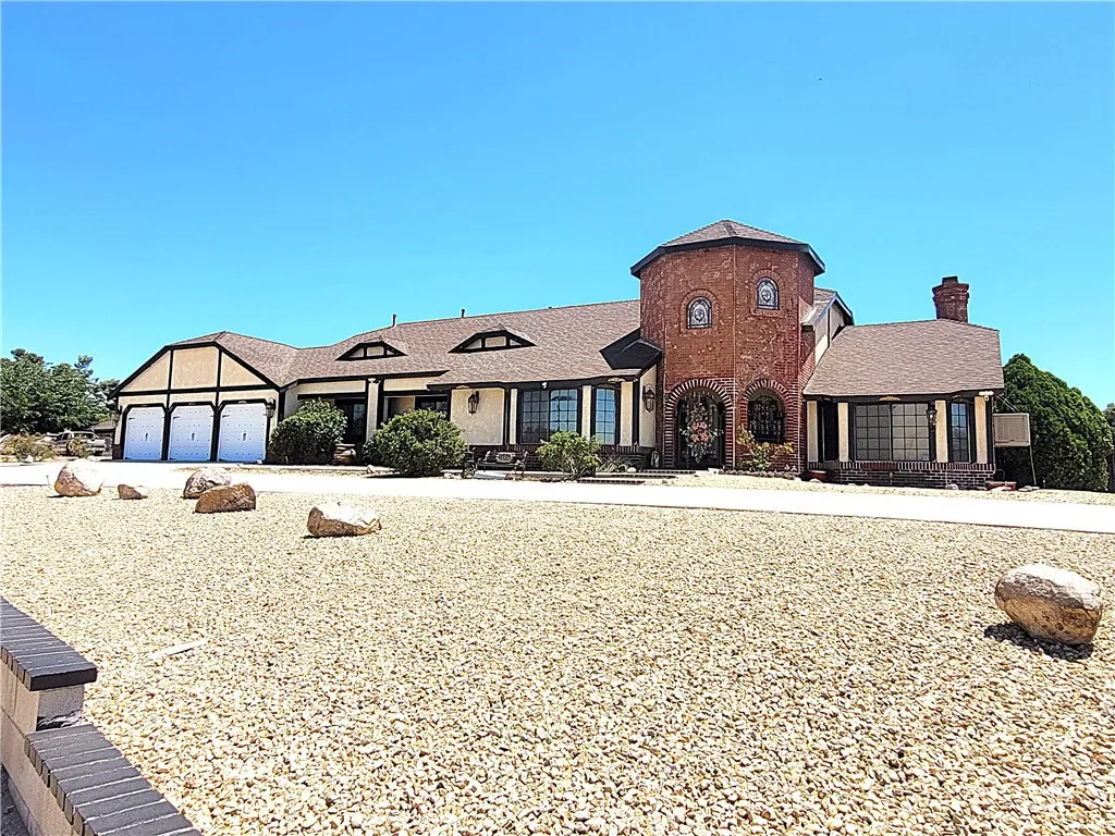 13889 Olathe, Apple Valley, CA 92307 - Photo 2 of 12, Apple Valley, CA