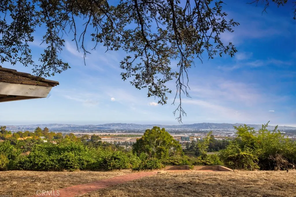 188 Oak Knoll Lane, Bradbury, CA 91008 - Photo 4 of 12, Bradbury, CA