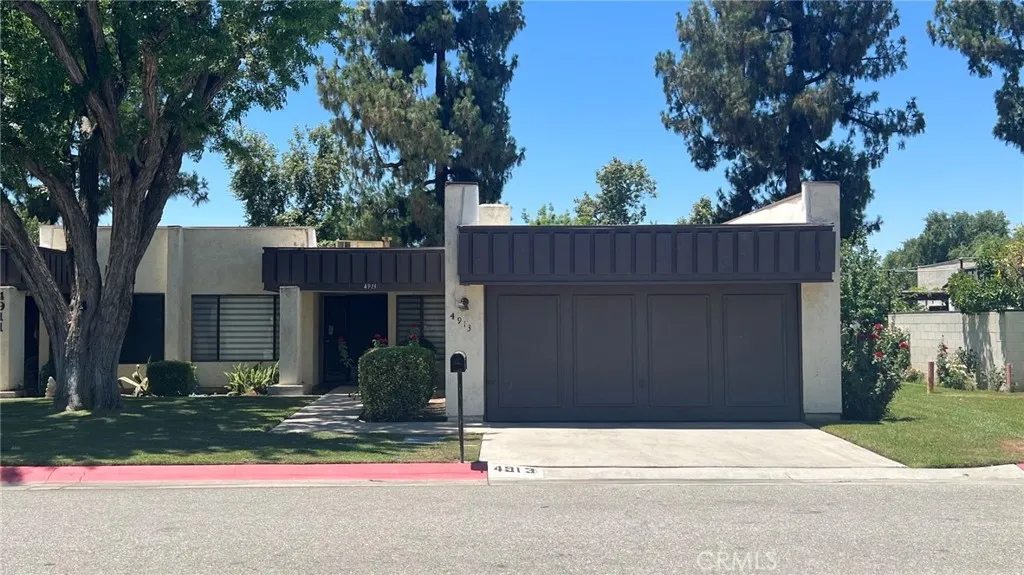 4913 Scorpio Court, Bakersfield, CA 93309 - Main photo, Bakersfield, CA